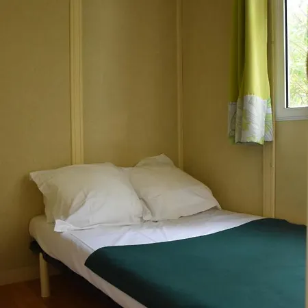 Ulvf U Libecciu ** Hotel Calvi  Buitenkant foto